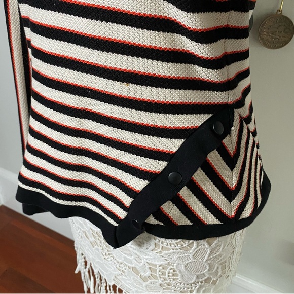 VERONICA BEARD Black Red White Striped Sweater Sz 4 - Picture 3 of 6